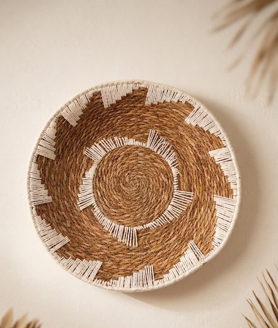 Plato Decorativo de Pared en Fibra Natural y Algodón